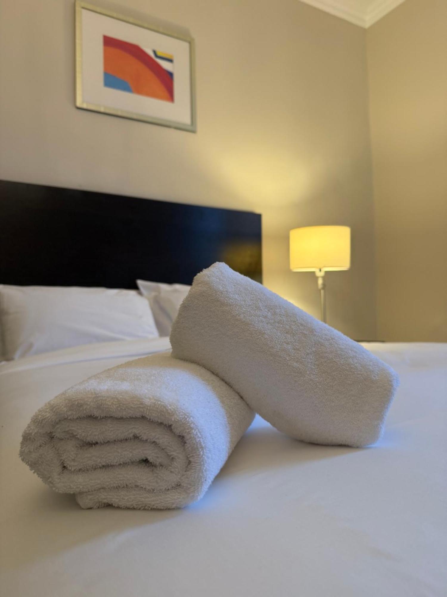 Green Ariana Hotel - Near Wembley And Central London Exterior photo